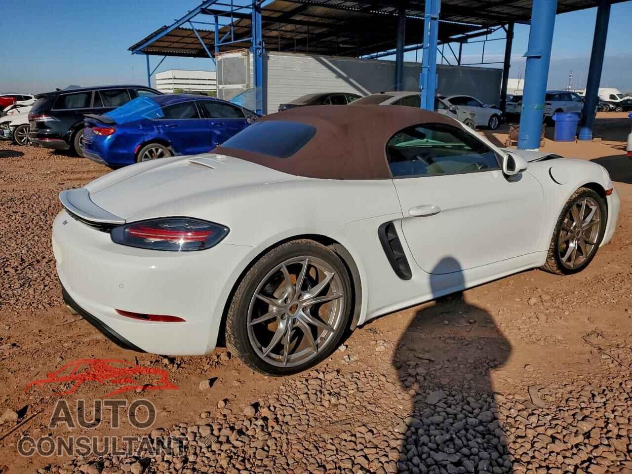 PORSCHE BOXSTER 2017 - WP0CA2A87HS220200