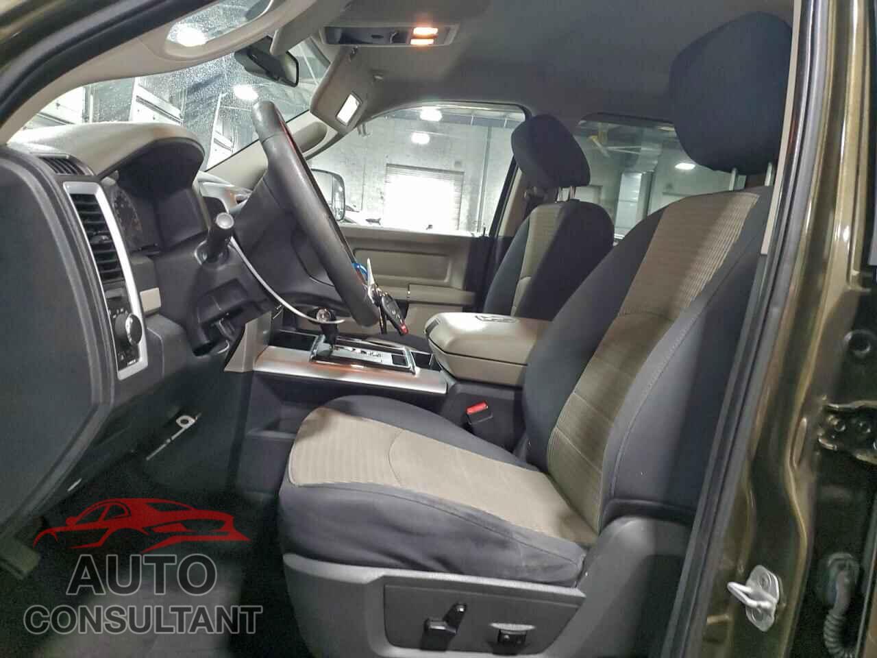 DODGE RAM 1500 2012 - 1C6RD7LTXCS134590