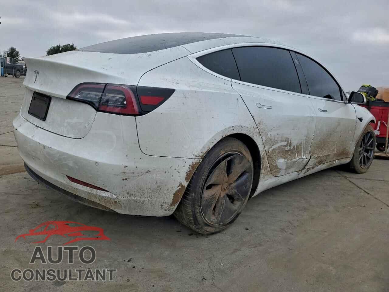 TESLA MODEL 3 2020 - 5YJ3E1EA0LF718093
