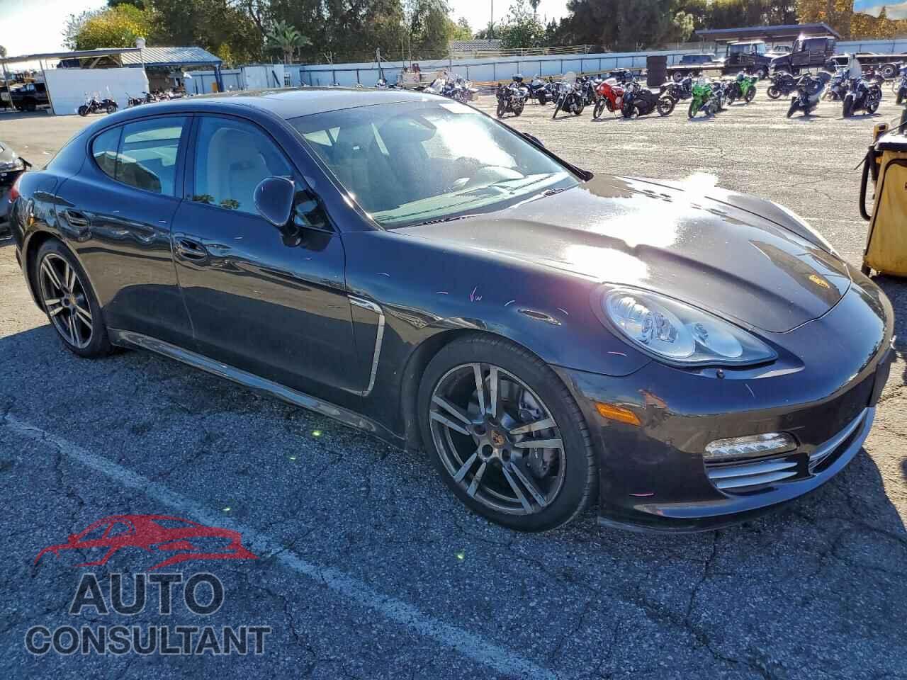 PORSCHE PANAMERA 2013 - WP0AA2A79DL018462