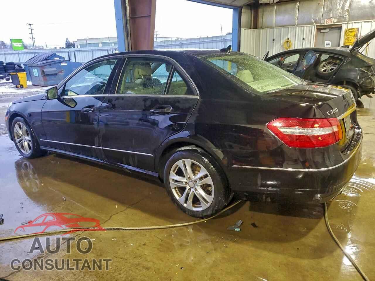 MERCEDES-BENZ E-CLASS 2011 - WDDHF8HB4BA354841