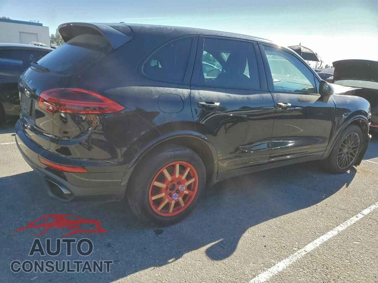 PORSCHE CAYENNE 2017 - WP1AA2A24HKA85534