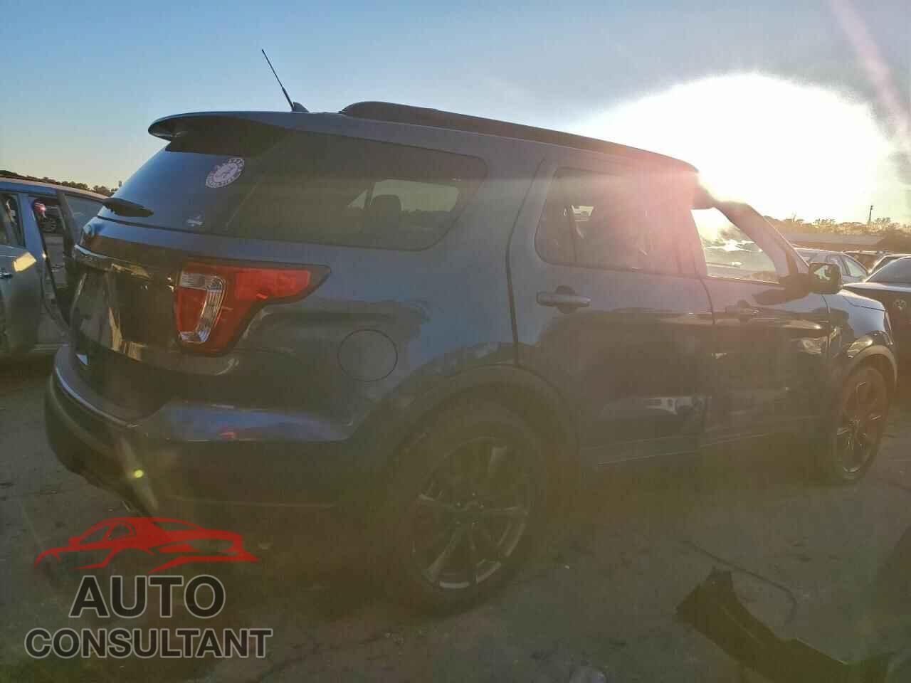 FORD EXPLORER 2018 - 1FM5K7D85JGB62798