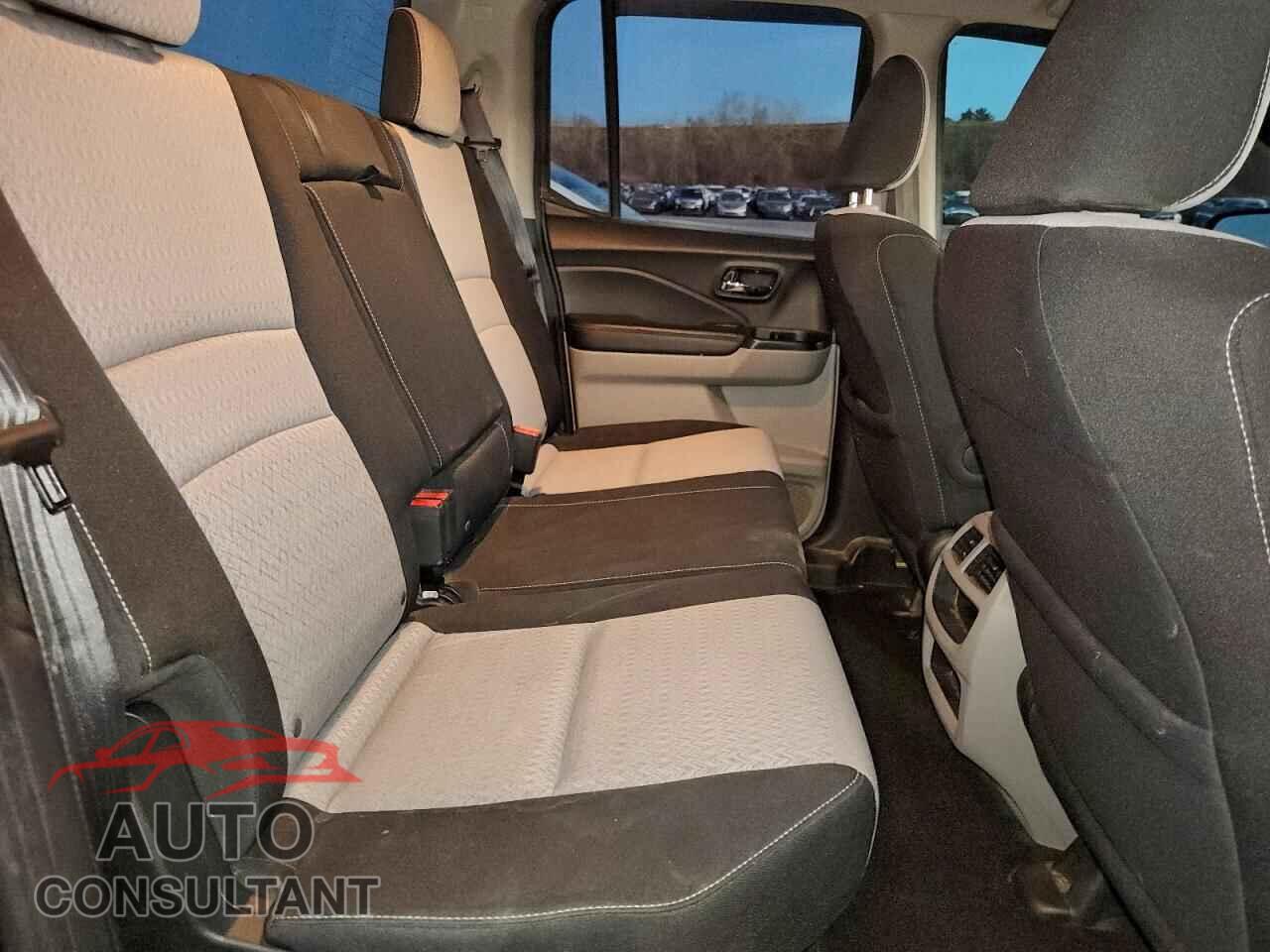 HONDA RIDGELINE 2017 - 5FPYK3F48HB004892
