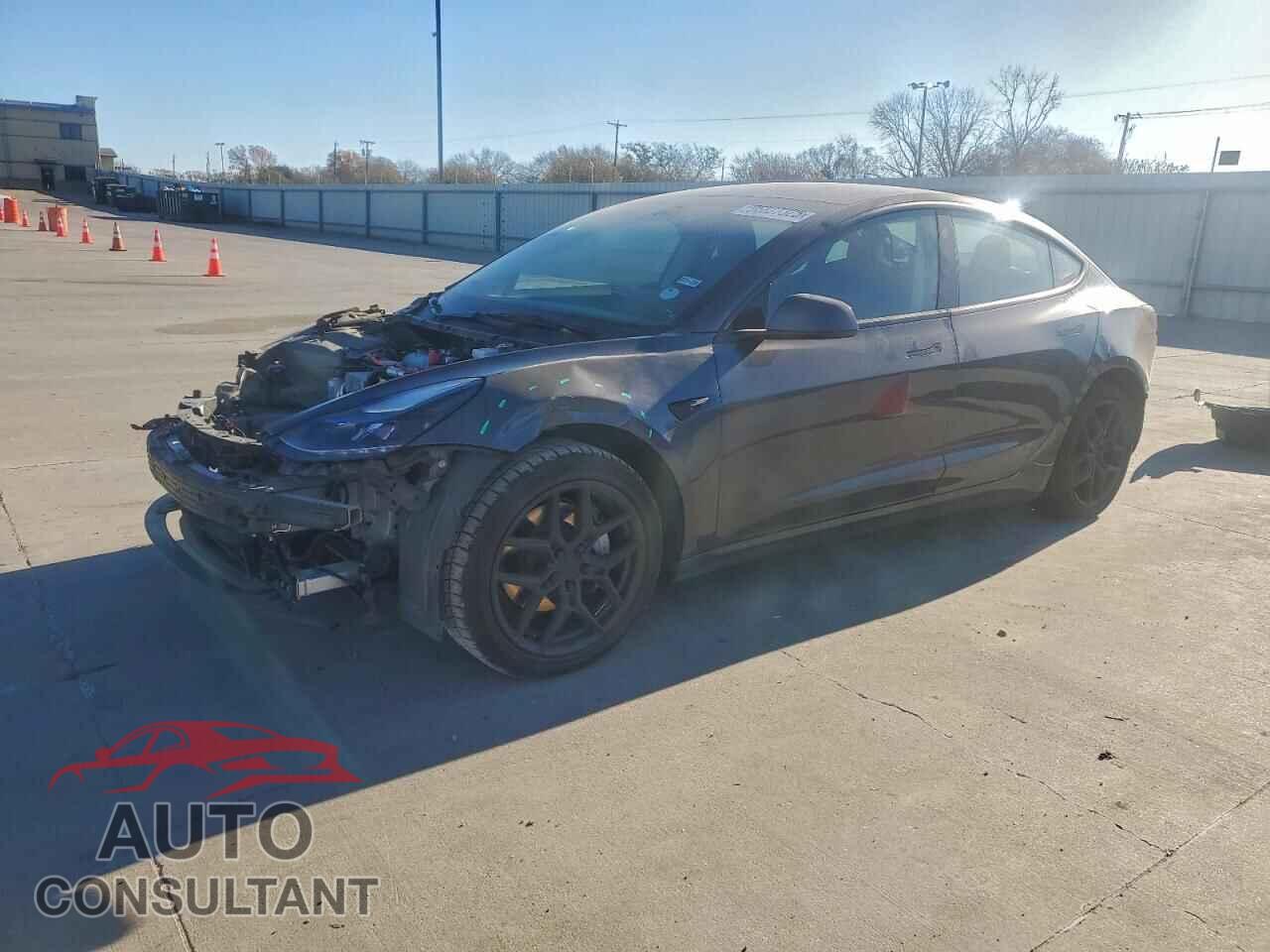 TESLA MODEL 3 2023 - 5YJ3E1EA5PF639718
