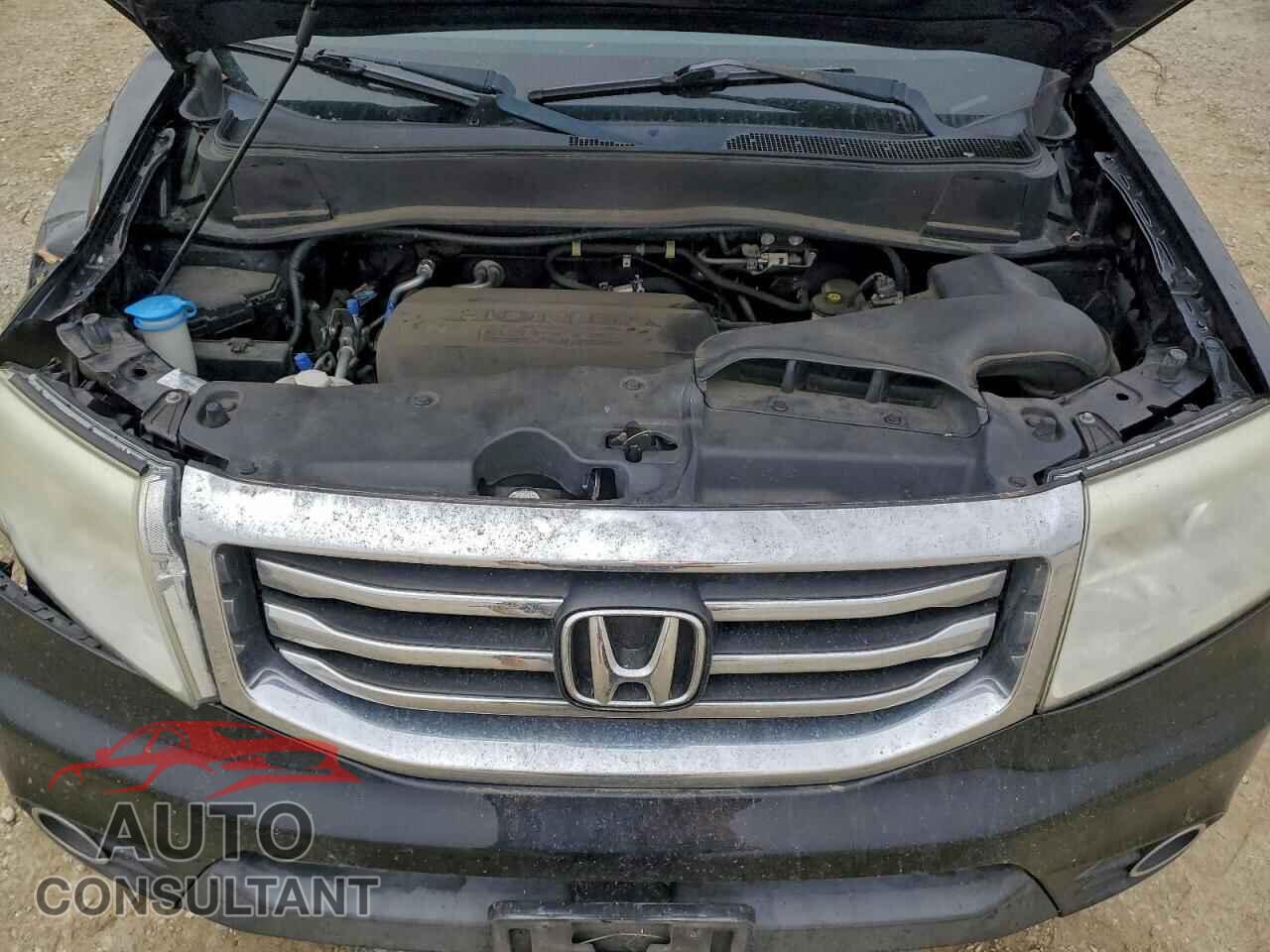 HONDA PILOT 2013 - 5FNYF4H66DB081935