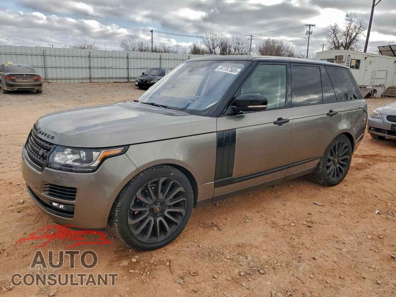 LAND ROVER RANGEROVER 2017 - SALGS2FK8HA340105