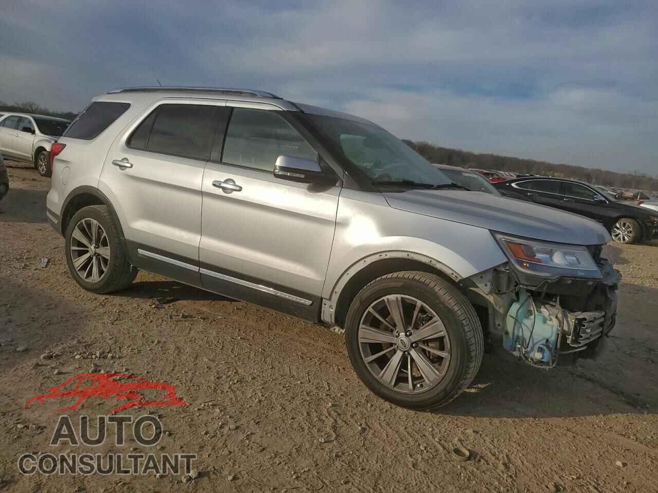 FORD EXPLORER 2018 - 1FM5K7F86JGB13669