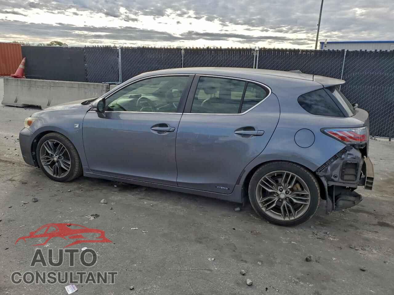 LEXUS CT 200 2012 - JTHKD5BH2C2062729