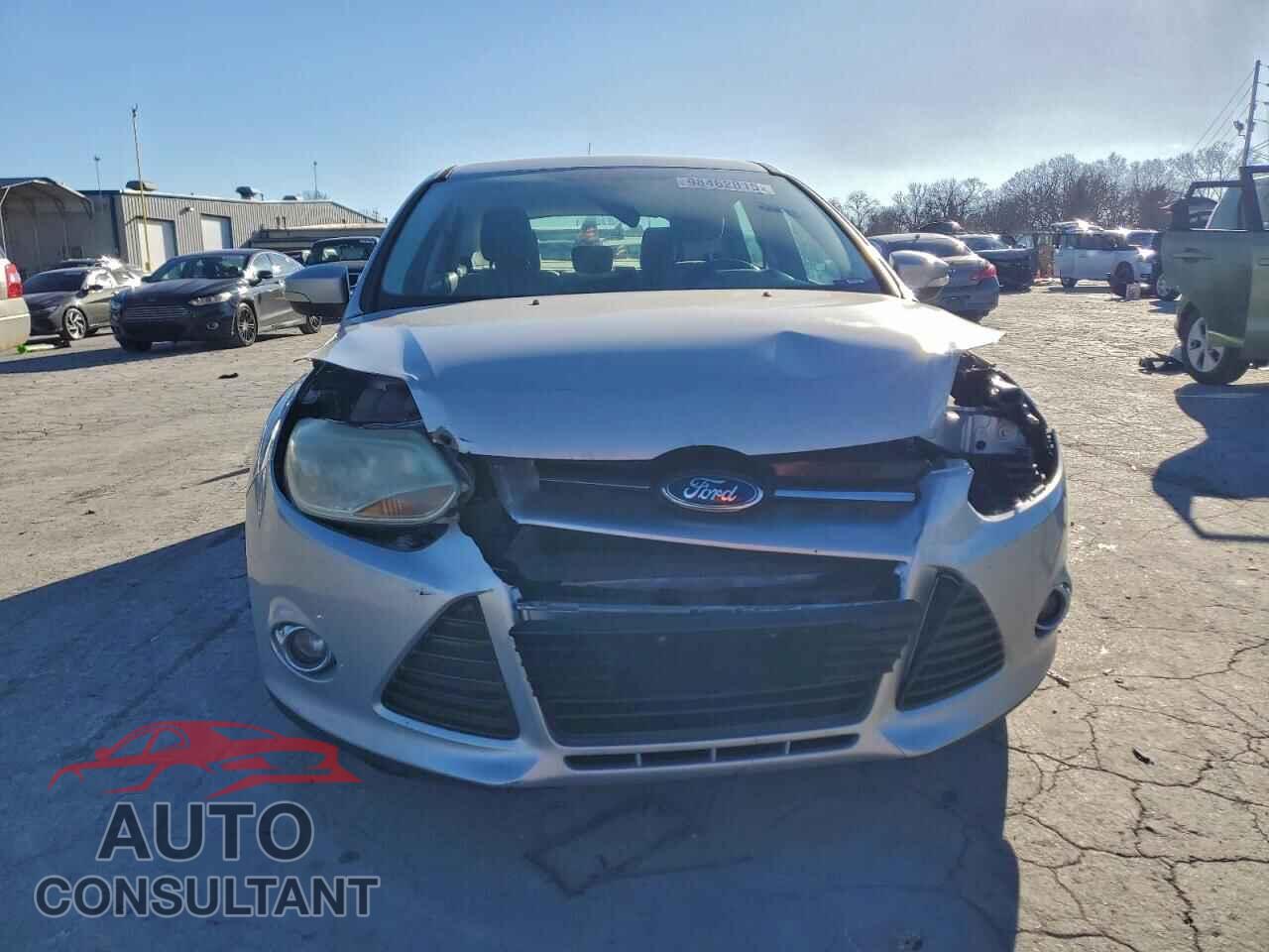 FORD FOCUS 2012 - 1FAHP3M28CL171762