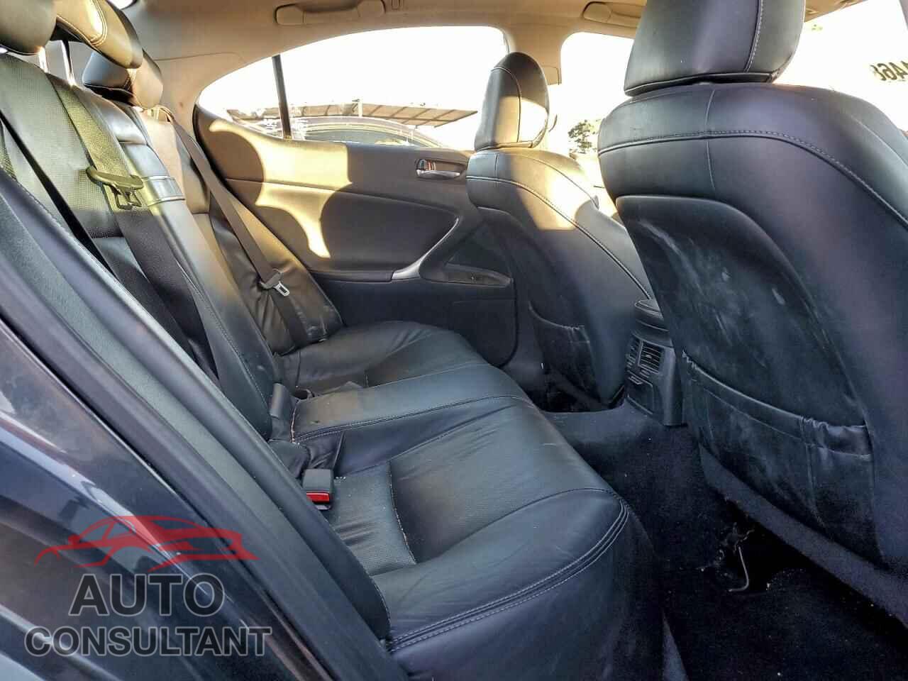 LEXUS IS 2010 - JTHBF5C22A5117311