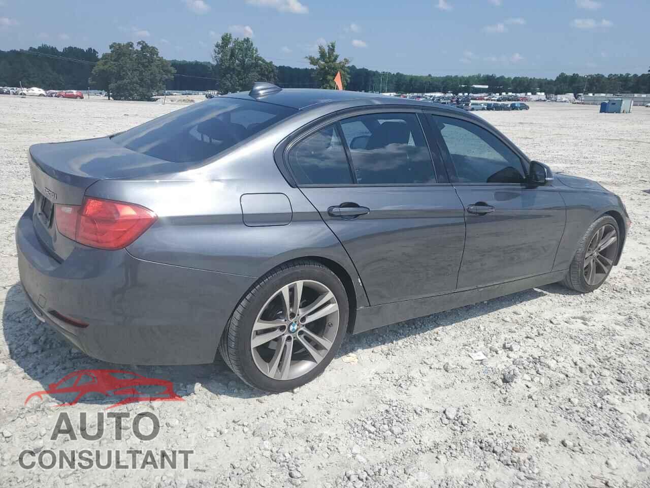 BMW 3 SERIES 2013 - WBA3A5C52DF356335