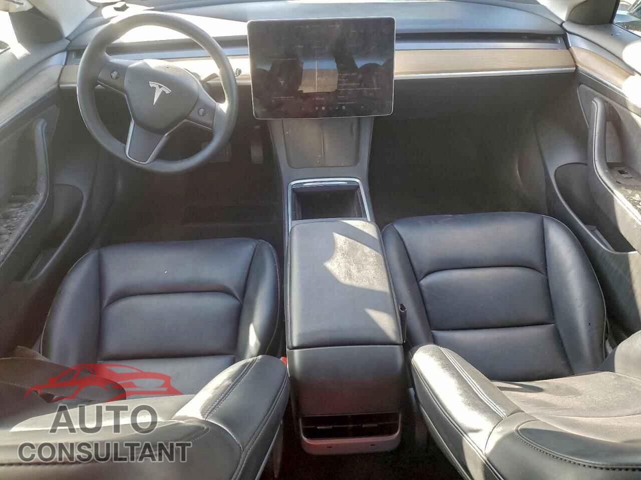 TESLA MODEL 3 2022 - 5YJ3E1EA2NF372387