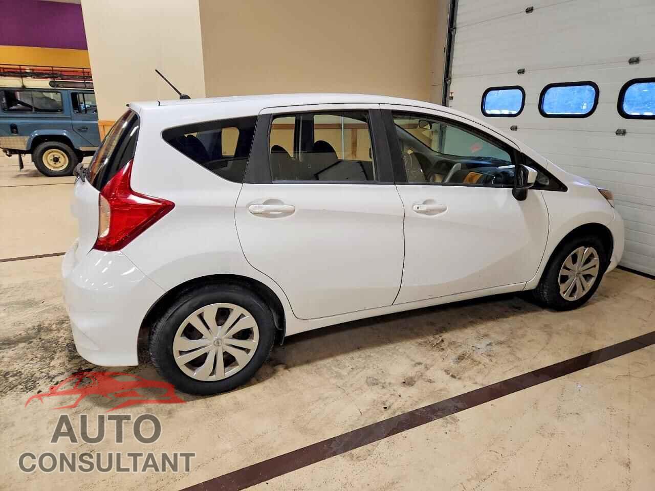 NISSAN VERSA 2019 - 3N1CE2CP3KL360231