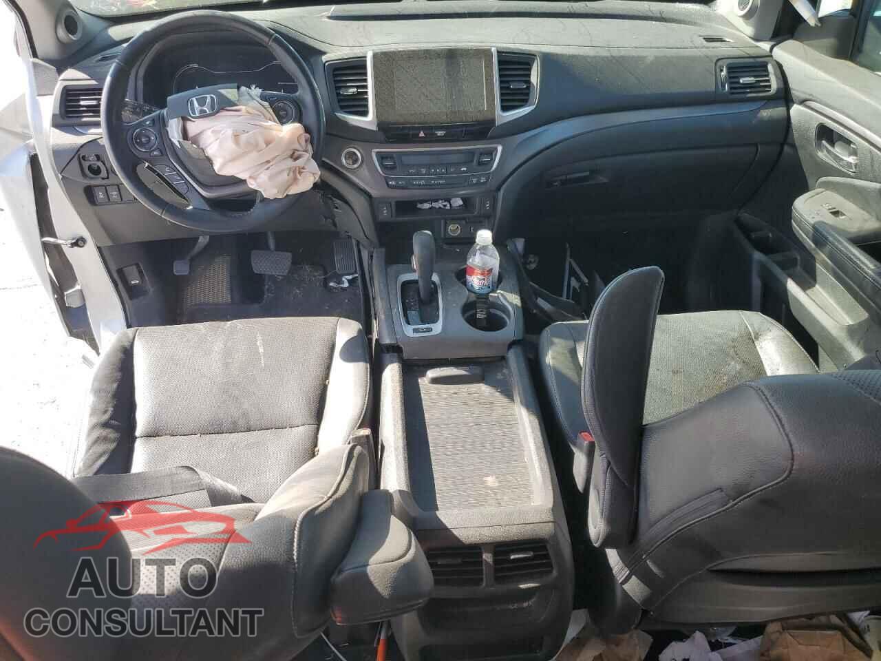 HONDA RIDGELINE 2017 - 5FPYK3F69HB038471