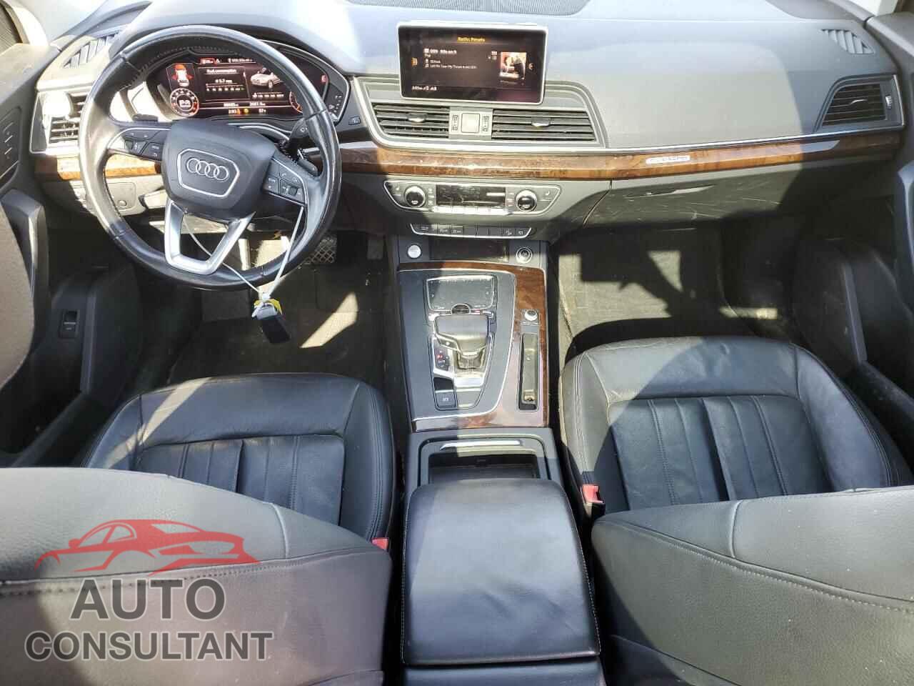 AUDI Q5 2018 - WA1ANAFY2J2000607