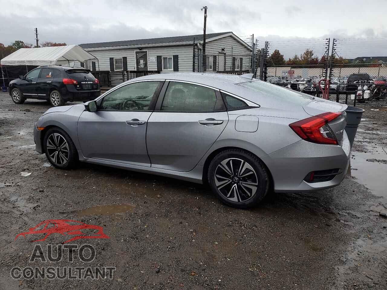 HONDA CIVIC 2018 - JHMFC1F74JX043775