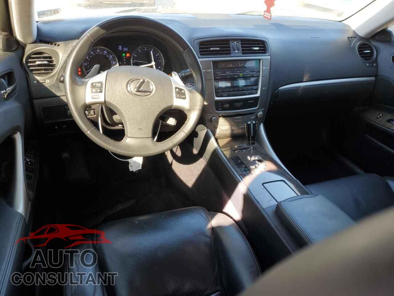 LEXUS IS 2012 - JTHBF5C20C5166476