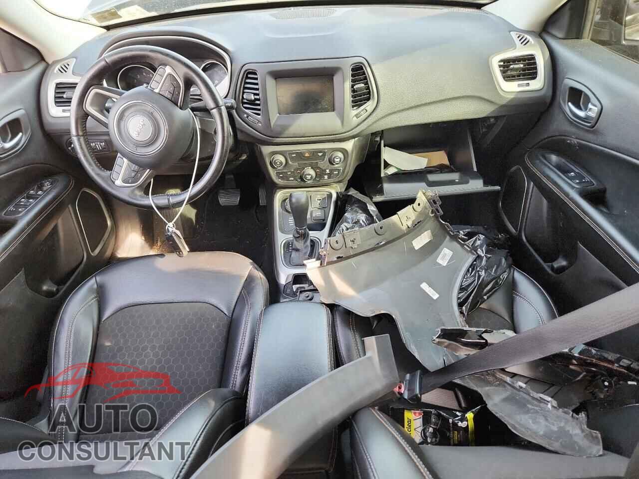 JEEP COMPASS 2019 - 3C4NJDBB6KT836300