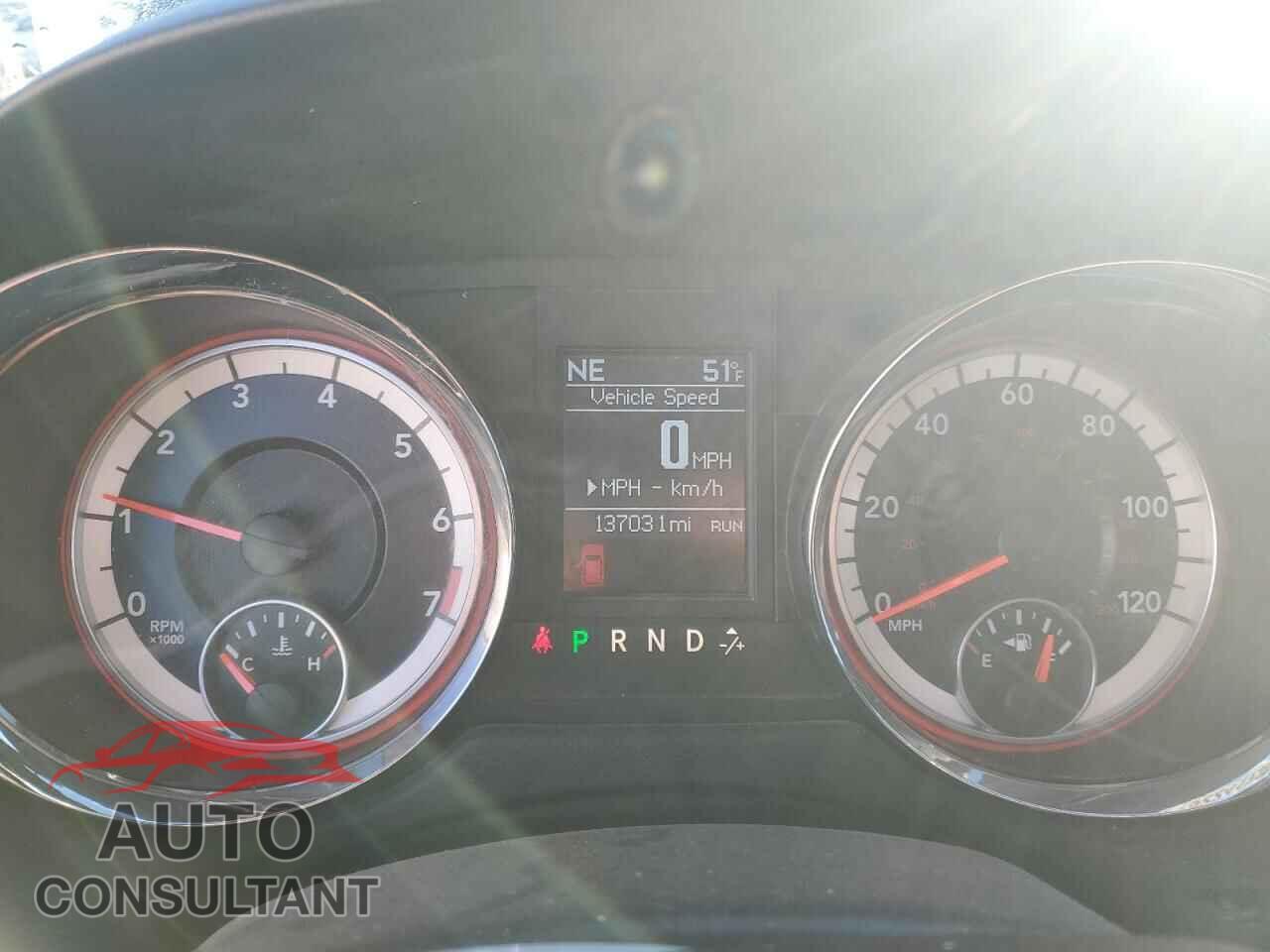 DODGE CARAVAN 2017 - 2C4RDGEG4HR637159