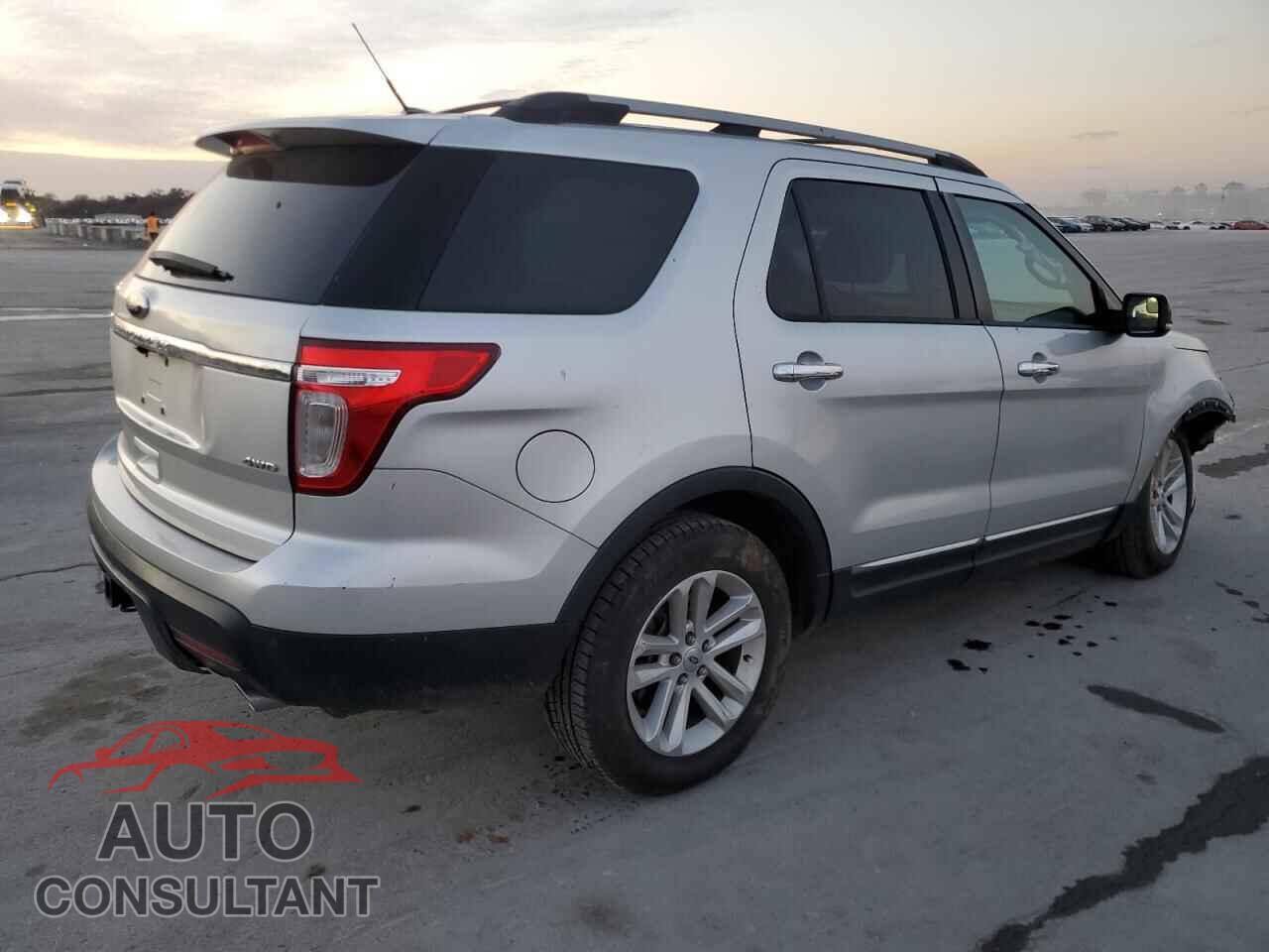 FORD EXPLORER 2011 - 1FMHK8D8XBGA34223