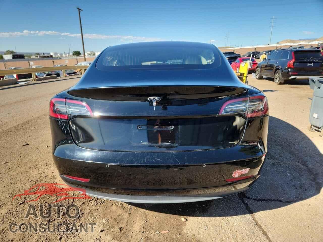 TESLA MODEL 3 2018 - 5YJ3E1EA4JF060288