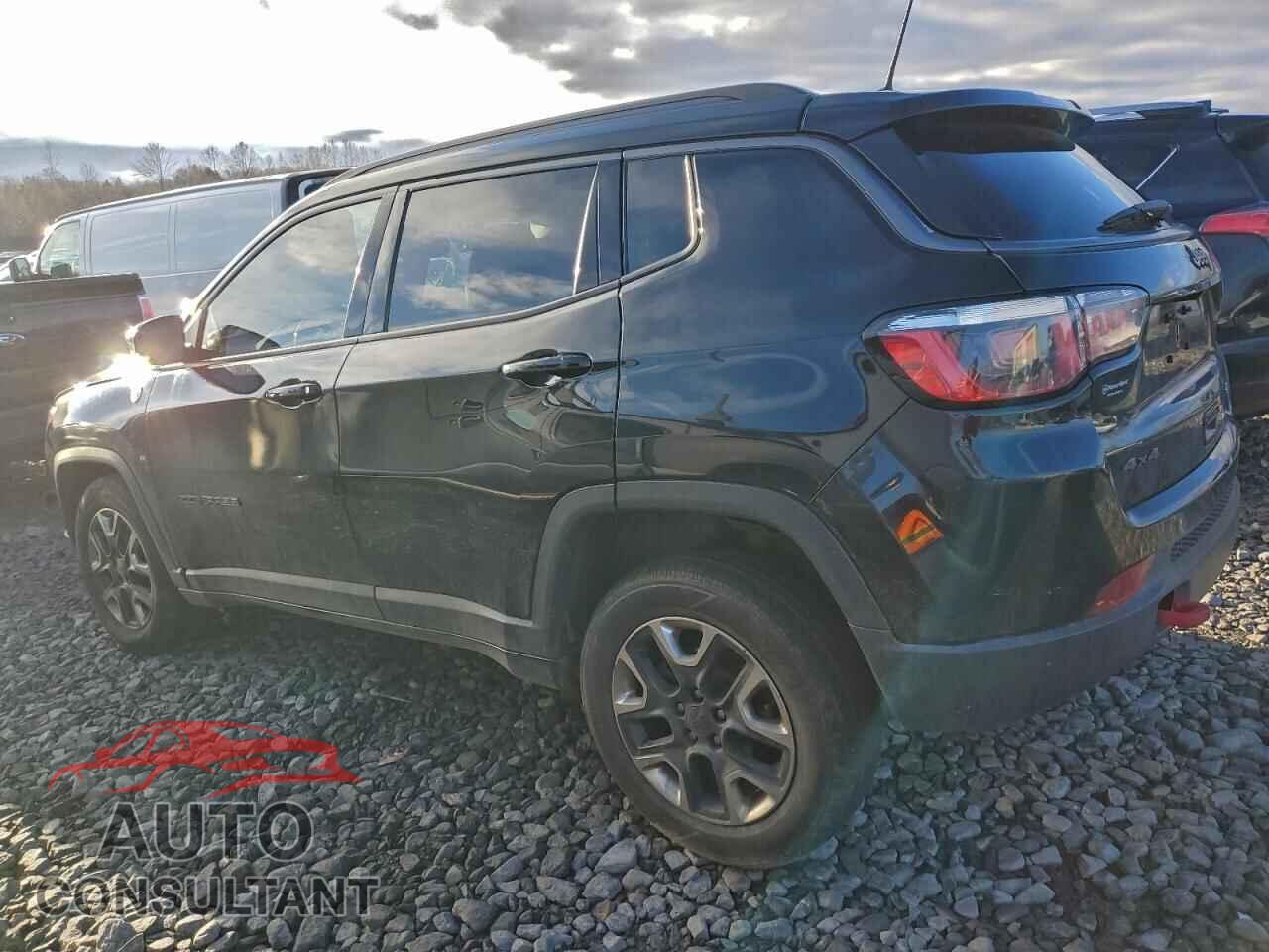 JEEP COMPASS 2017 - 3C4NJDDB2HT633541