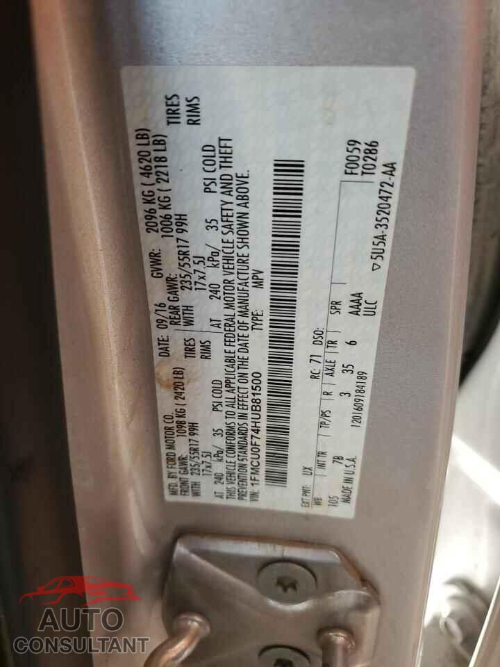 FORD ESCAPE 2017 - 1FMCU0F74HUB81500