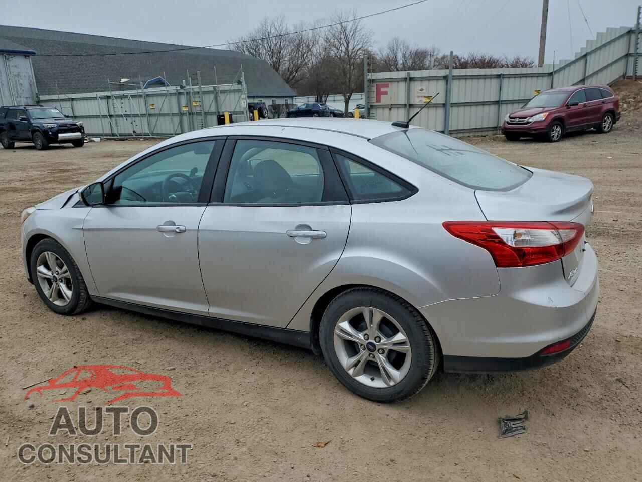 FORD FOCUS 2014 - 1FADP3F2XEL132217
