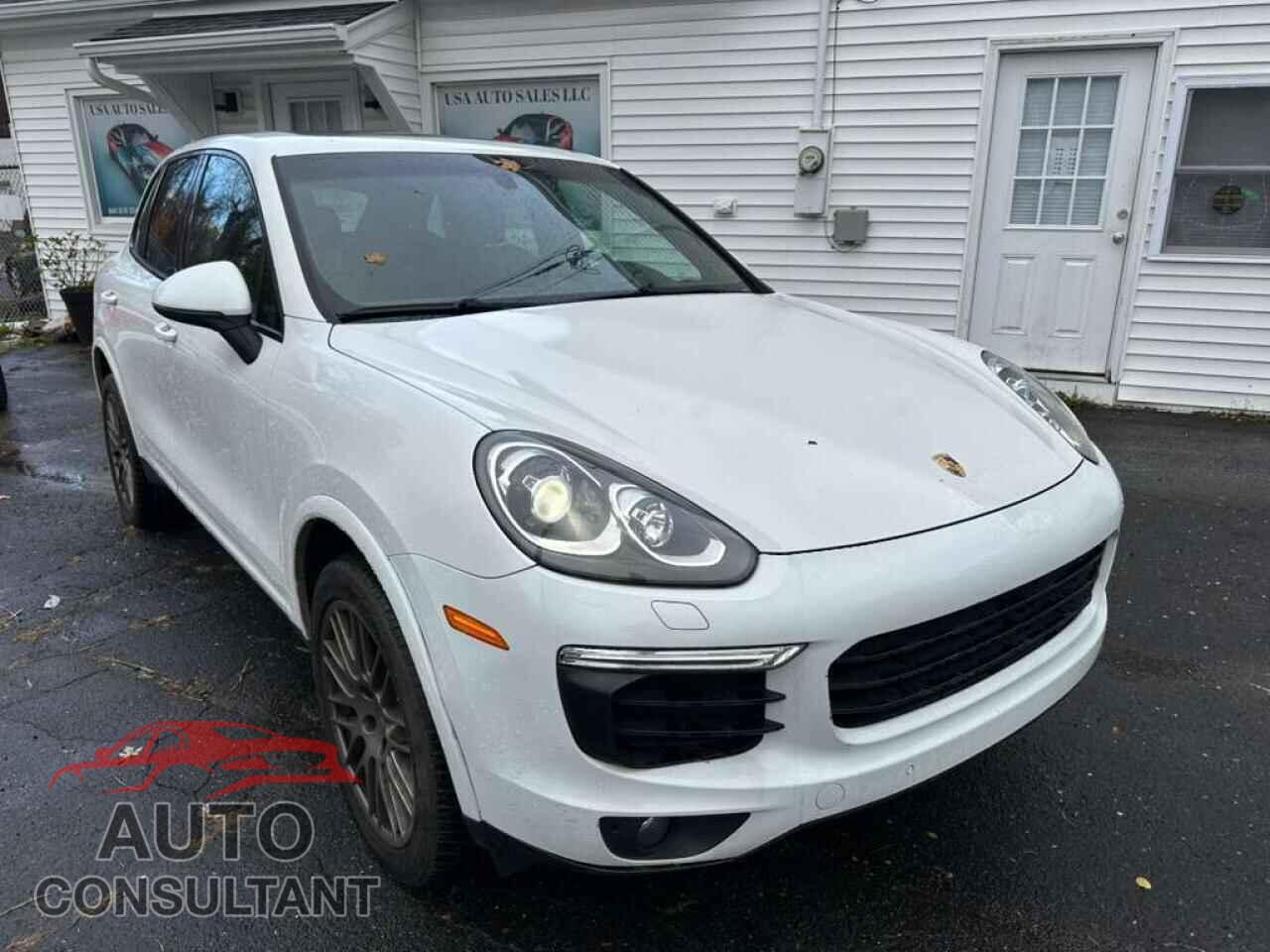 PORSCHE CAYENNE 2017 - WP1AA2A20HKA82954
