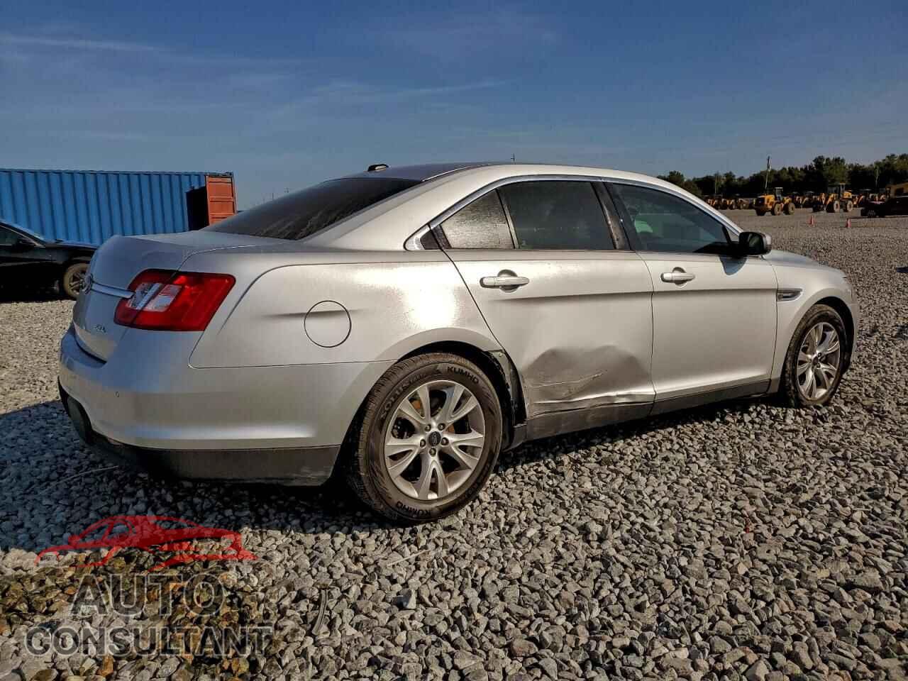 FORD TAURUS 2011 - 1FAHP2EW6BG101146