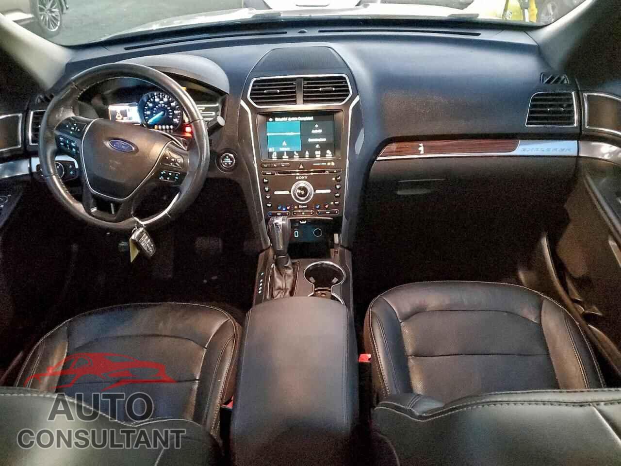 FORD EXPLORER 2018 - 1FM5K7F83JGB44068