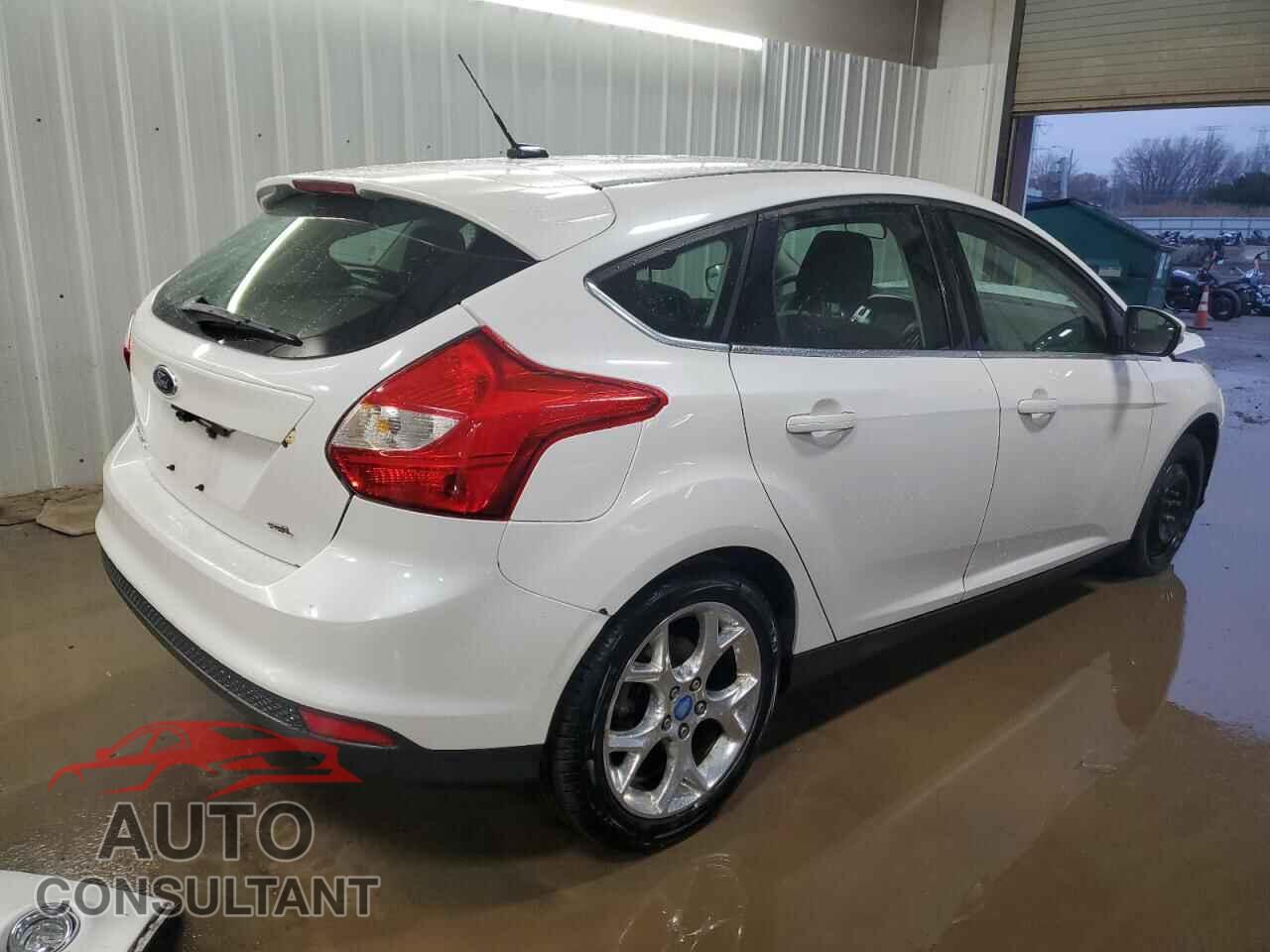 FORD FOCUS 2012 - 1FAHP3M20CL160710