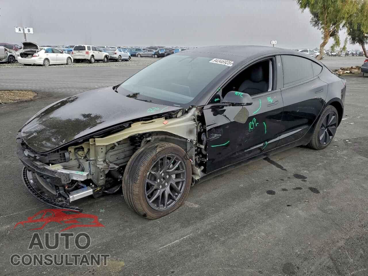 TESLA MODEL 3 2024 - 5YJ3E1EBXRF796785
