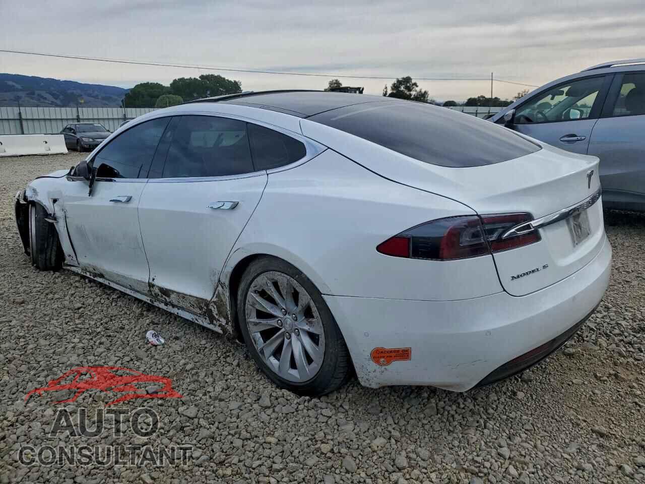 TESLA MODEL S 2017 - 5YJSA1E28HF200482