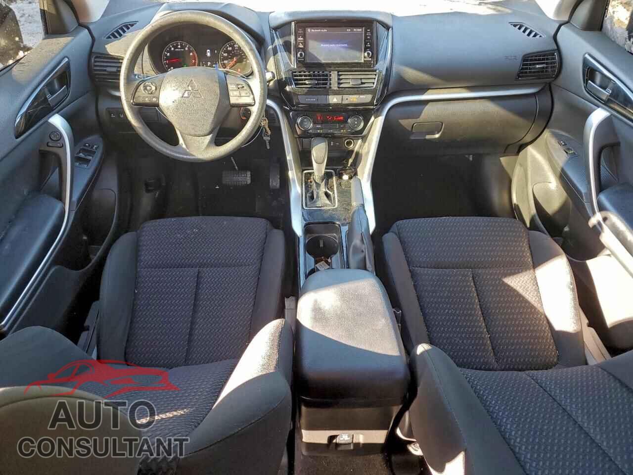 MITSUBISHI ECLIPSE 2022 - JA4ASUAA7NZ012382