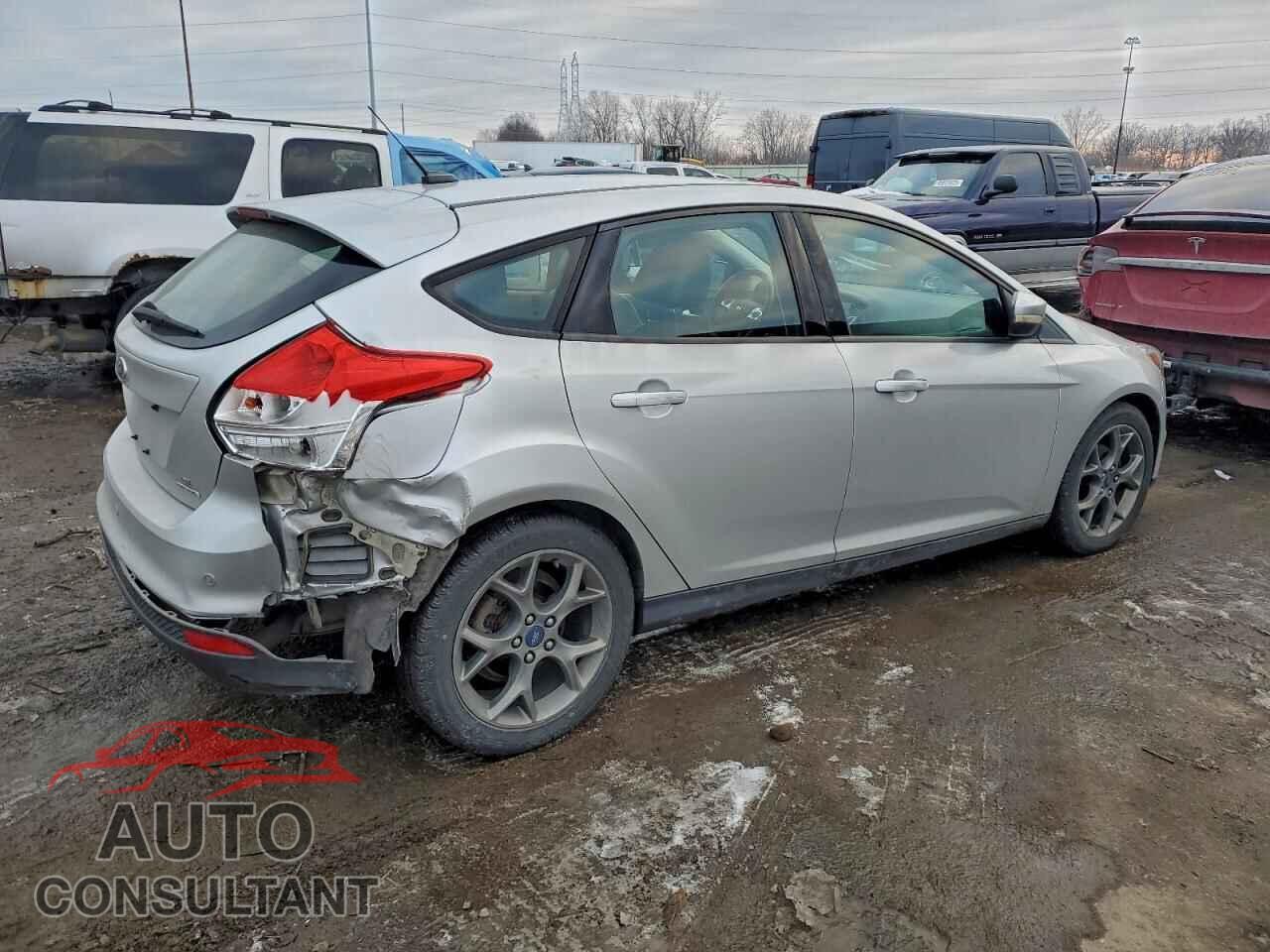 FORD FOCUS 2013 - 1FADP3K22DL200093