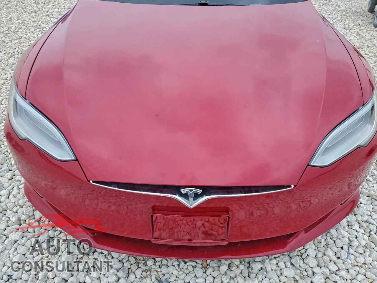 TESLA MODEL S 2019 - 5YJSA1E40KF331284