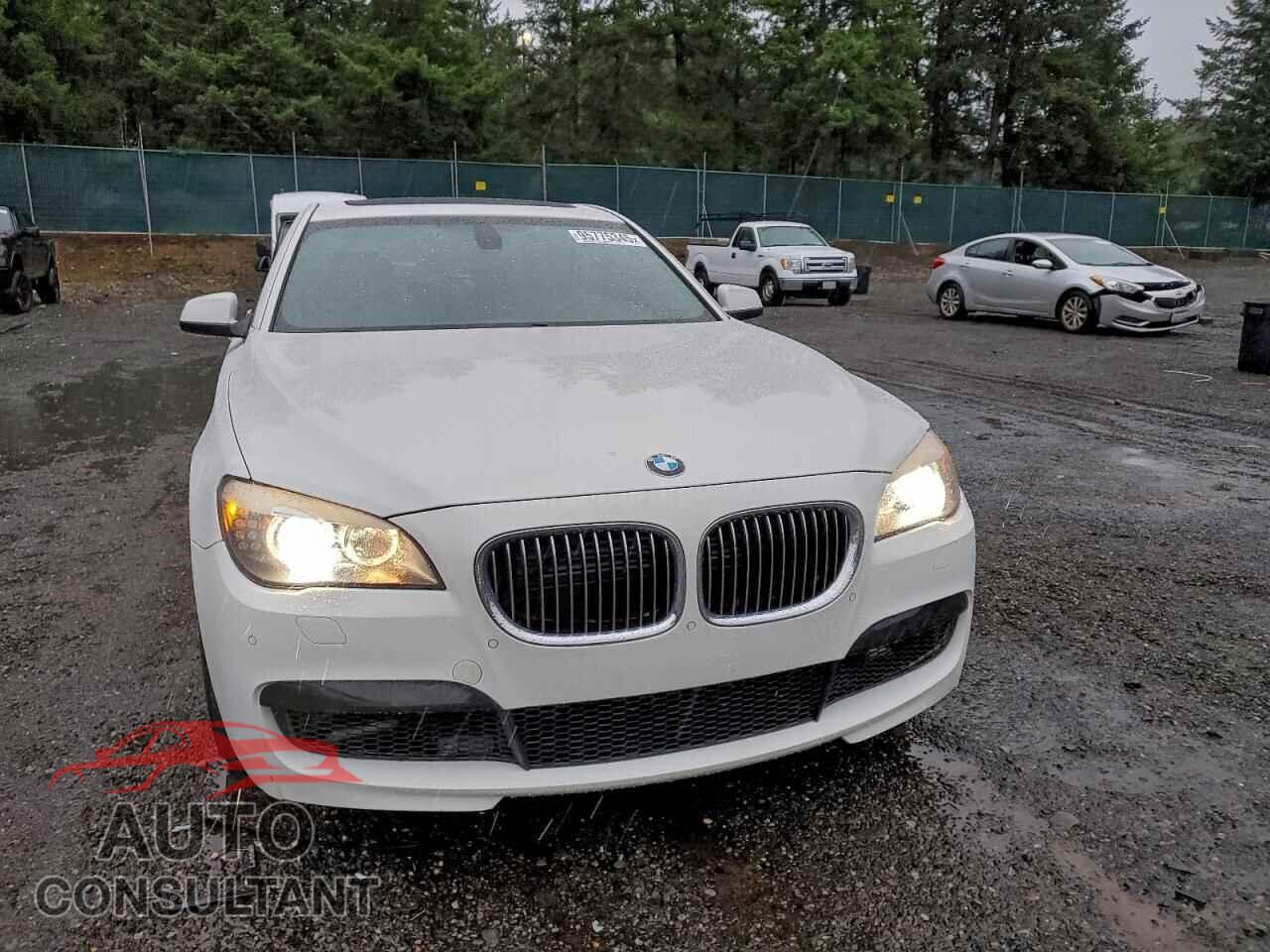BMW 7 SERIES 2012 - WBAKA8C50CCY37875