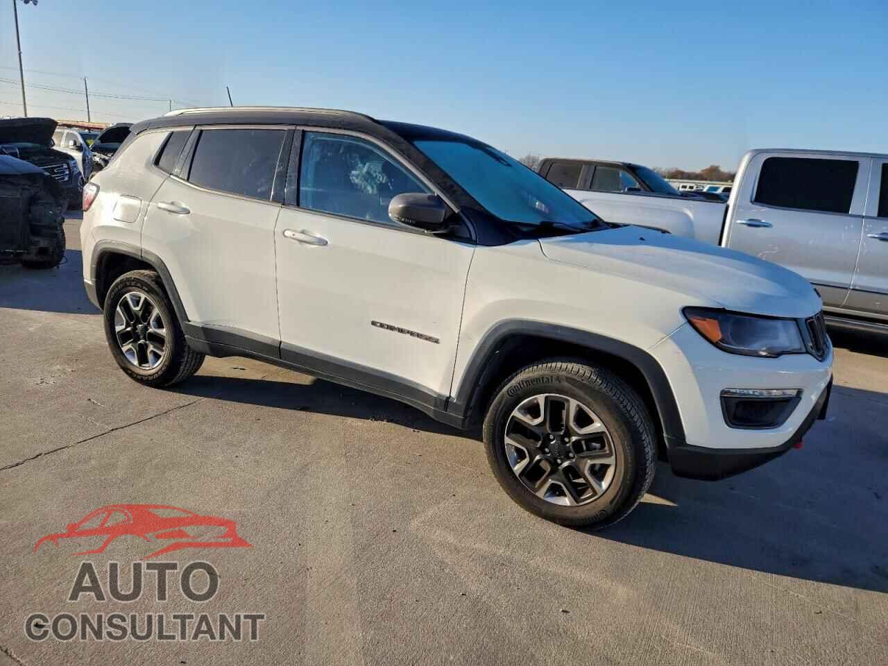 JEEP COMPASS 2017 - 3C4NJDDB3HT667701