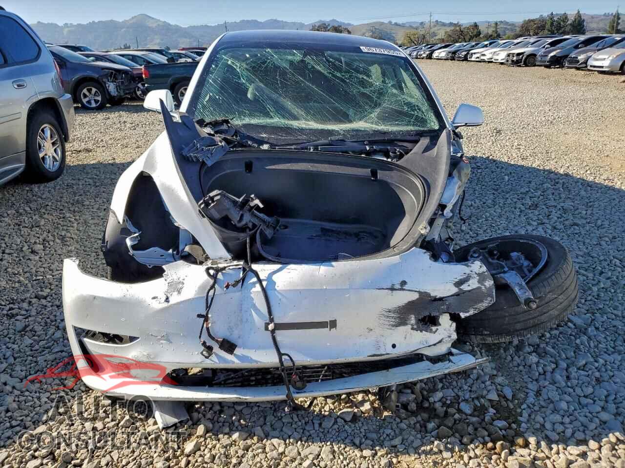 TESLA MODEL 3 2020 - 5YJ3E1EA4LF645150