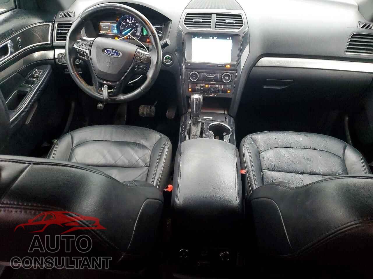 FORD EXPLORER 2018 - 1FM5K8D83JGB77113