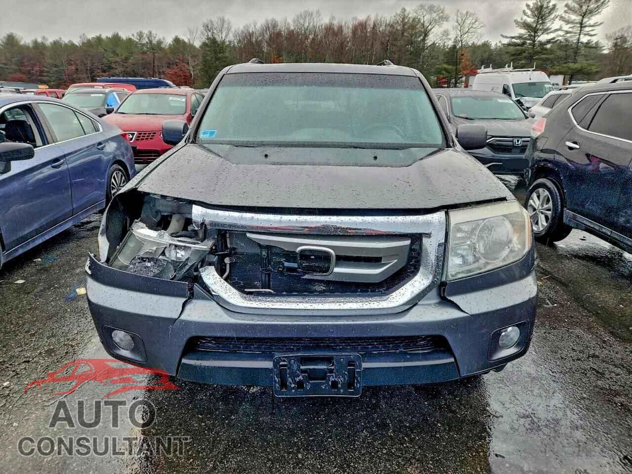 HONDA PILOT 2010 - 5FNYF4H92AB021561