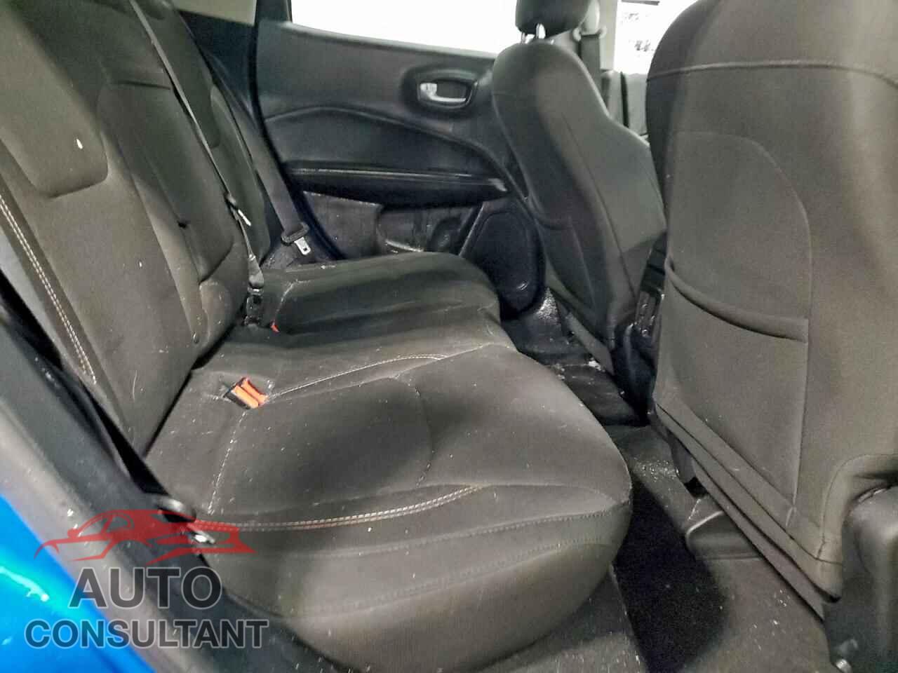 JEEP COMPASS 2017 - 3C4NJDAB4HT666884