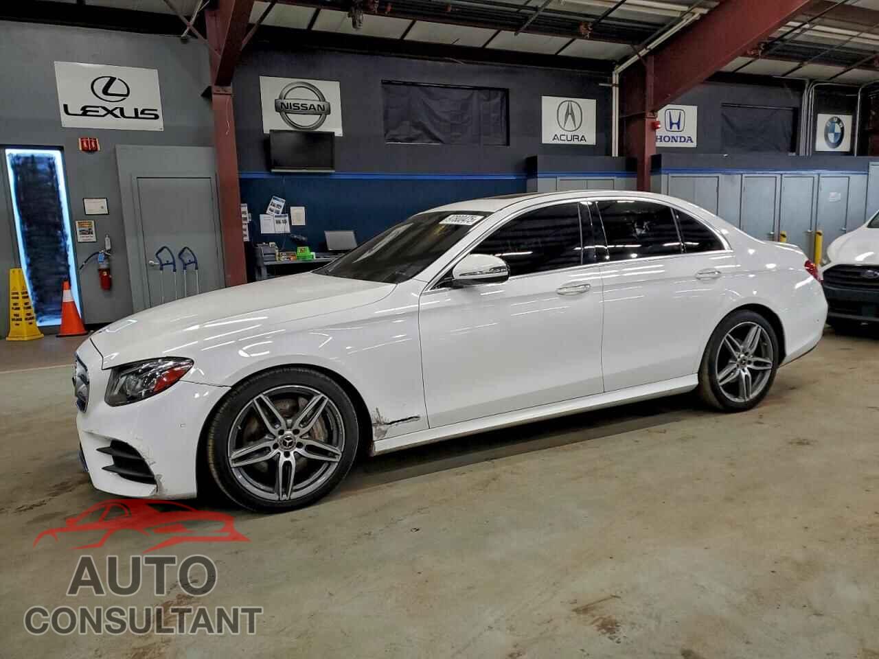MERCEDES-BENZ E-CLASS 2018 - WDDZF4JB3JA333906