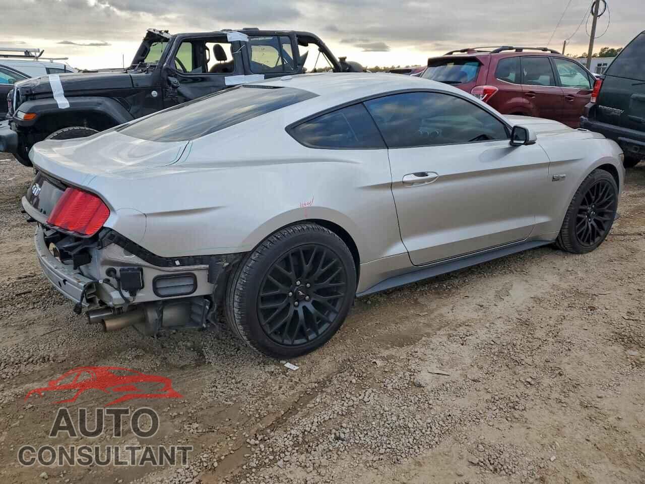 FORD MUSTANG 2017 - 1FA6P8CF1H5249092