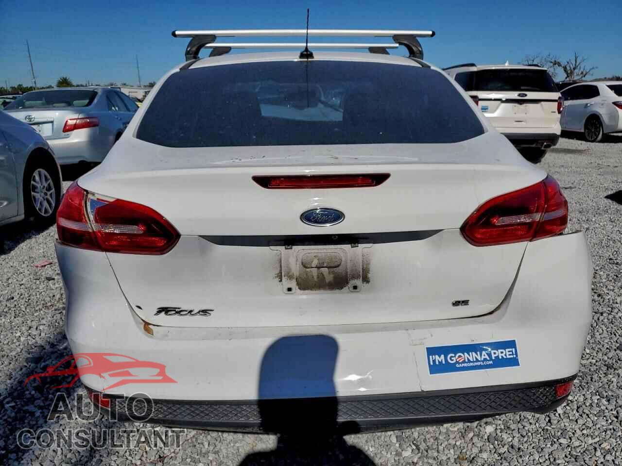 FORD FOCUS 2015 - 1FADP3E25FL339150