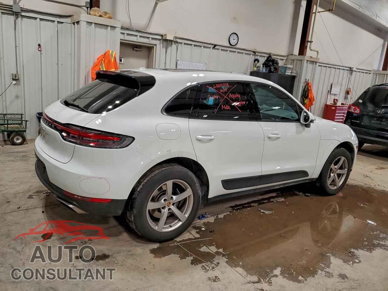 PORSCHE MACAN 2021 - WP1AA2A53MLB13452