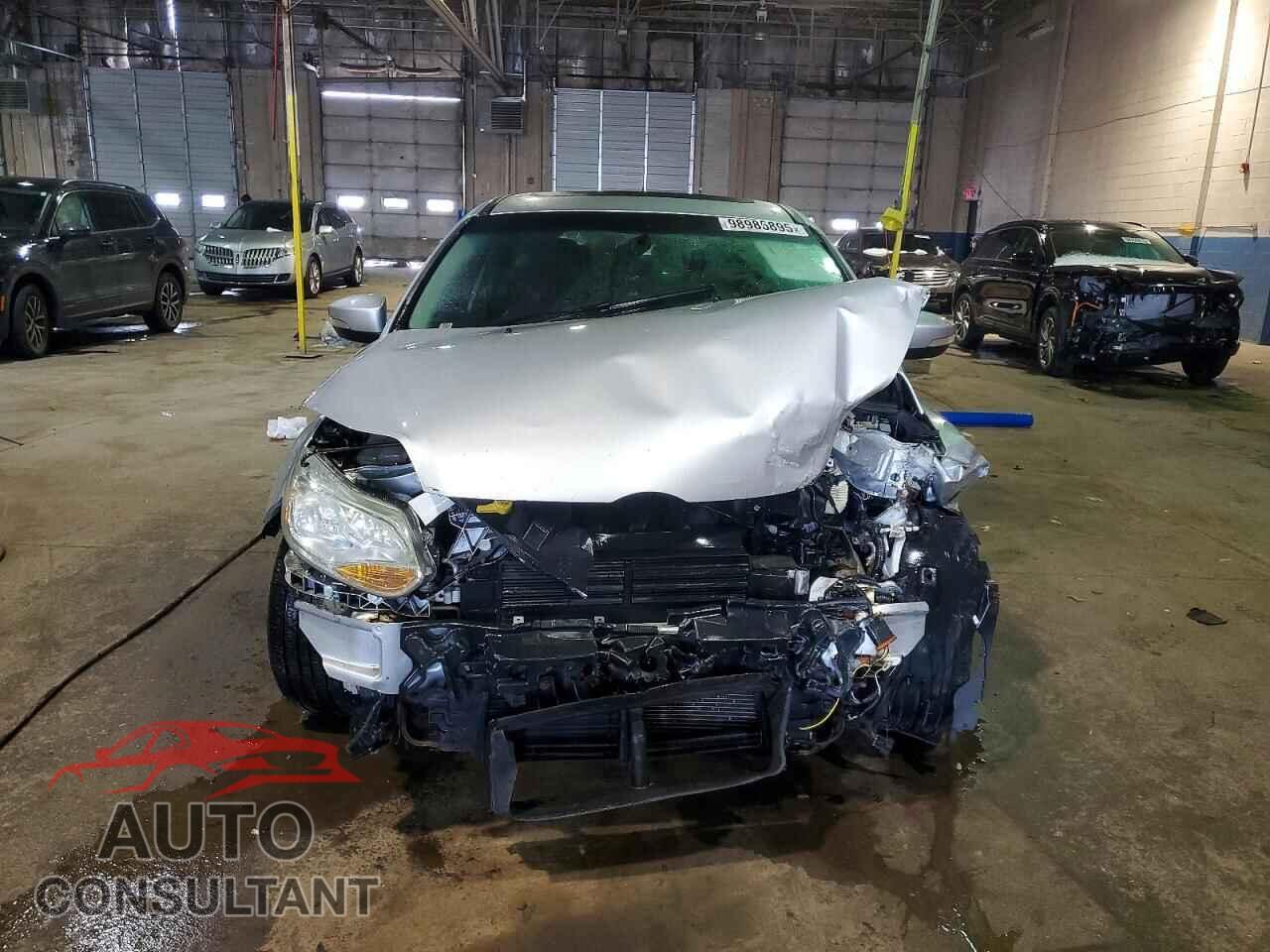 FORD FOCUS 2014 - 1FADP3K20EL148853