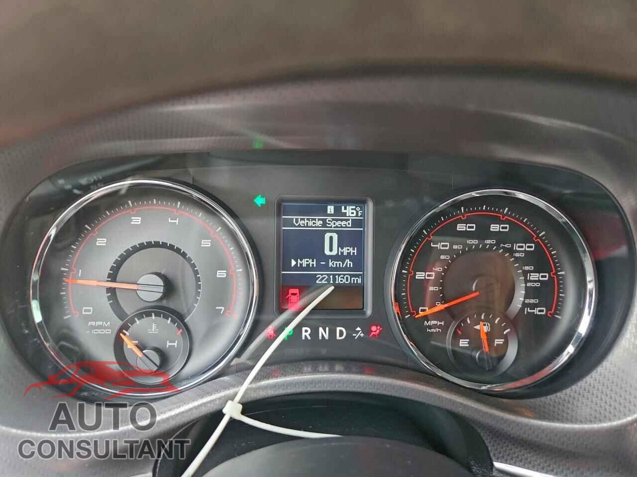 DODGE CHARGER 2011 - 2B3CL3CG4BH577130